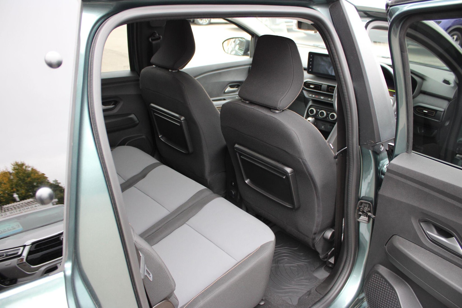 Used Dacia Jogger 2024 for sale - 76109772: Photo 38