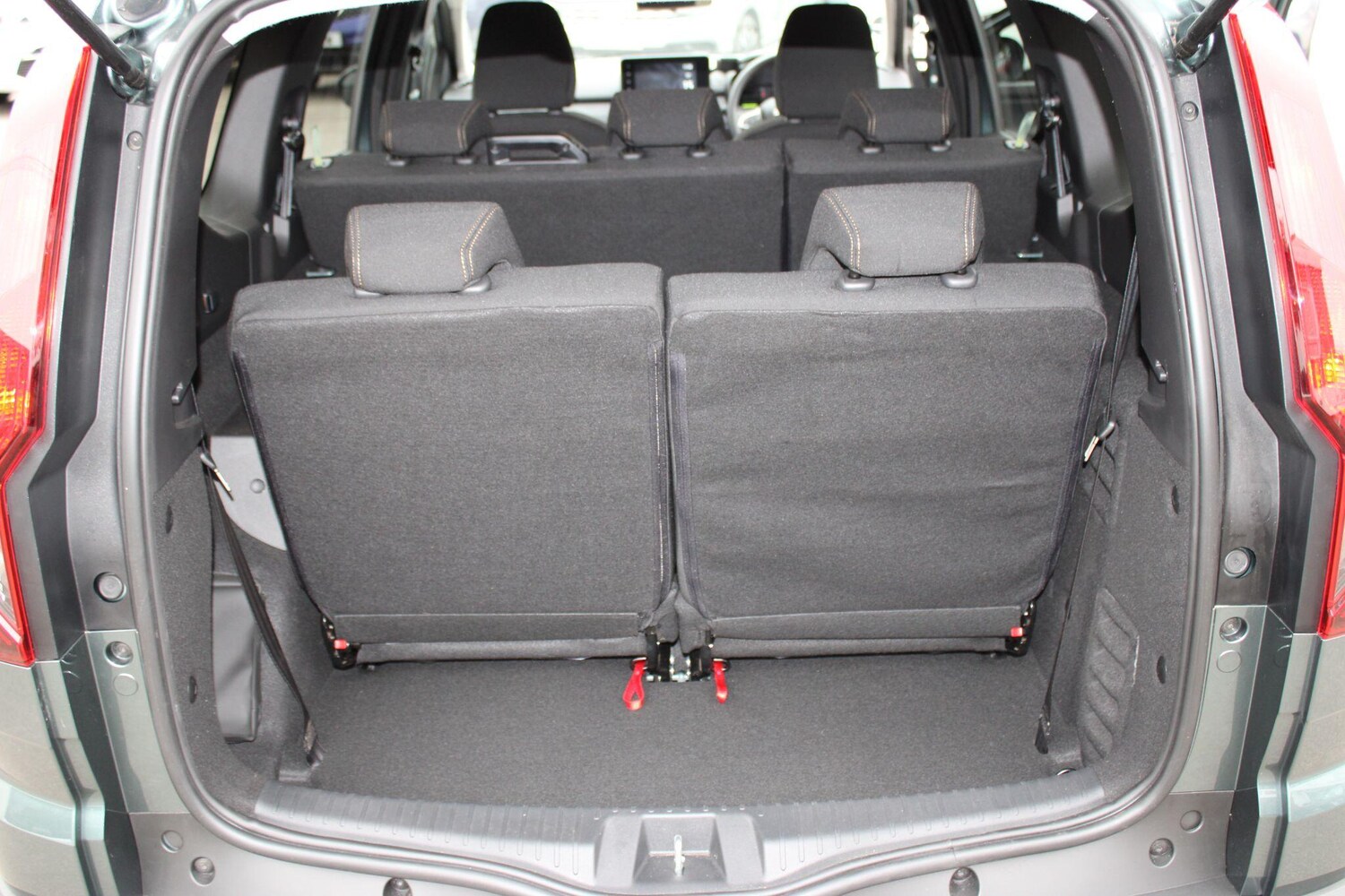 Used Dacia Jogger 2024 for sale - 76109772: Photo 51