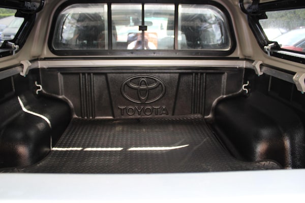 Used Toyota Hilux 2022 for sale - 75059957: Photo 9