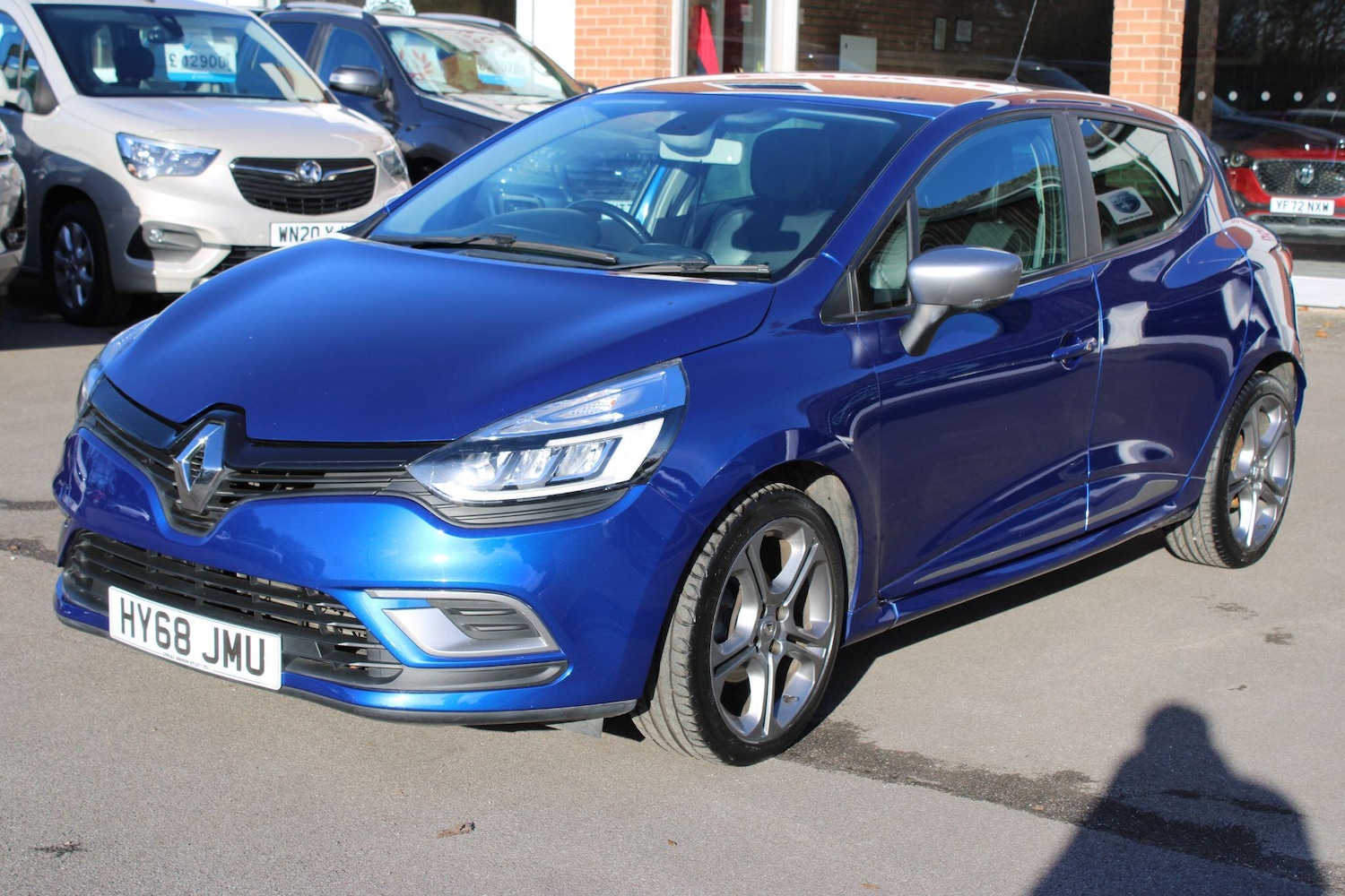 Used Renault Clio 2018 for sale - 76918576: Photo 11