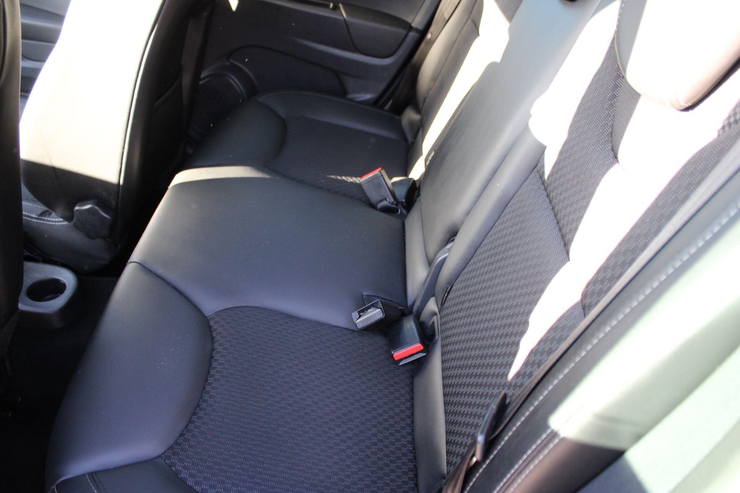 Used Renault Clio 2018 for sale - 76918576: Photo 24