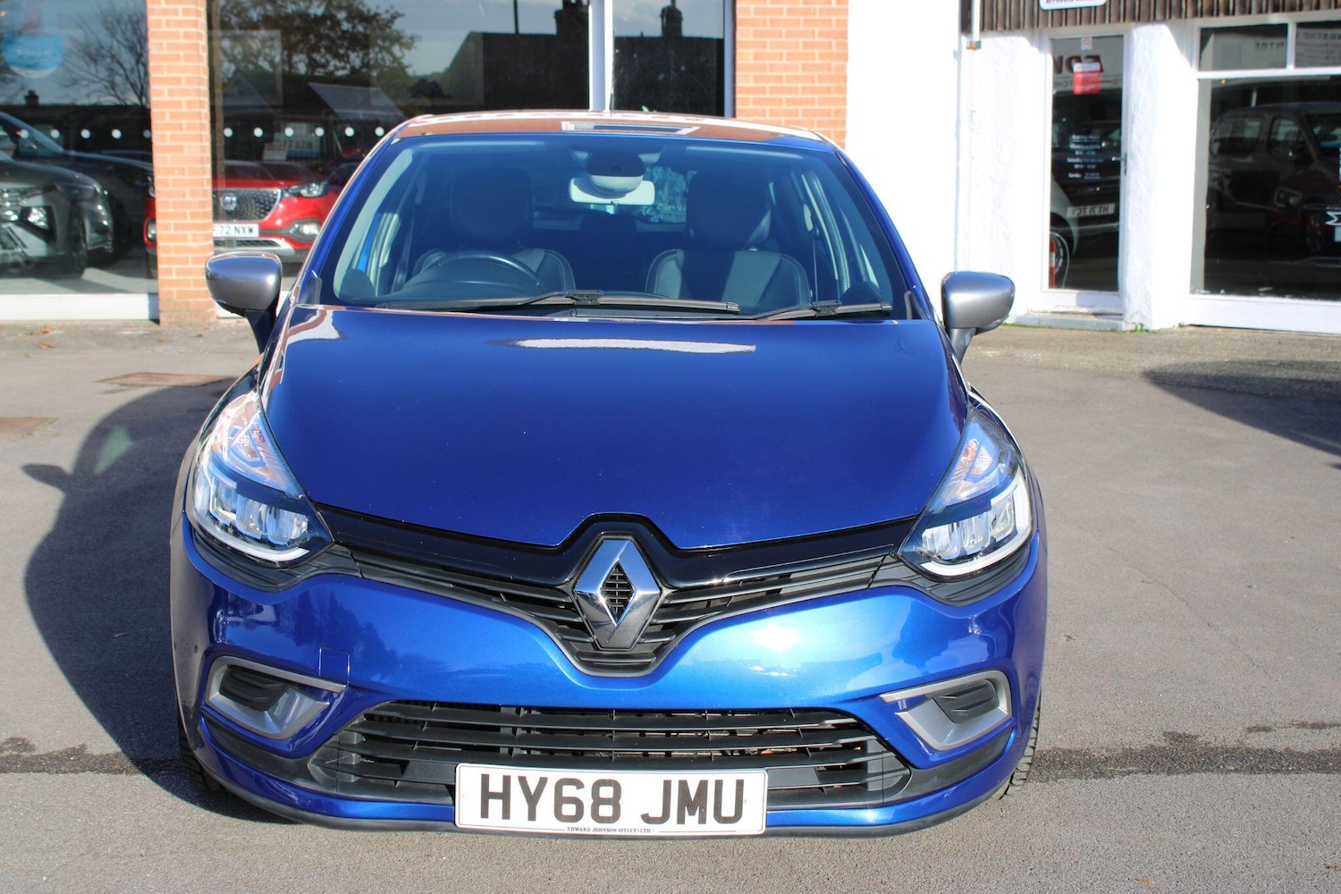Used Renault Clio 2018 for sale - 76918576: Photo 3