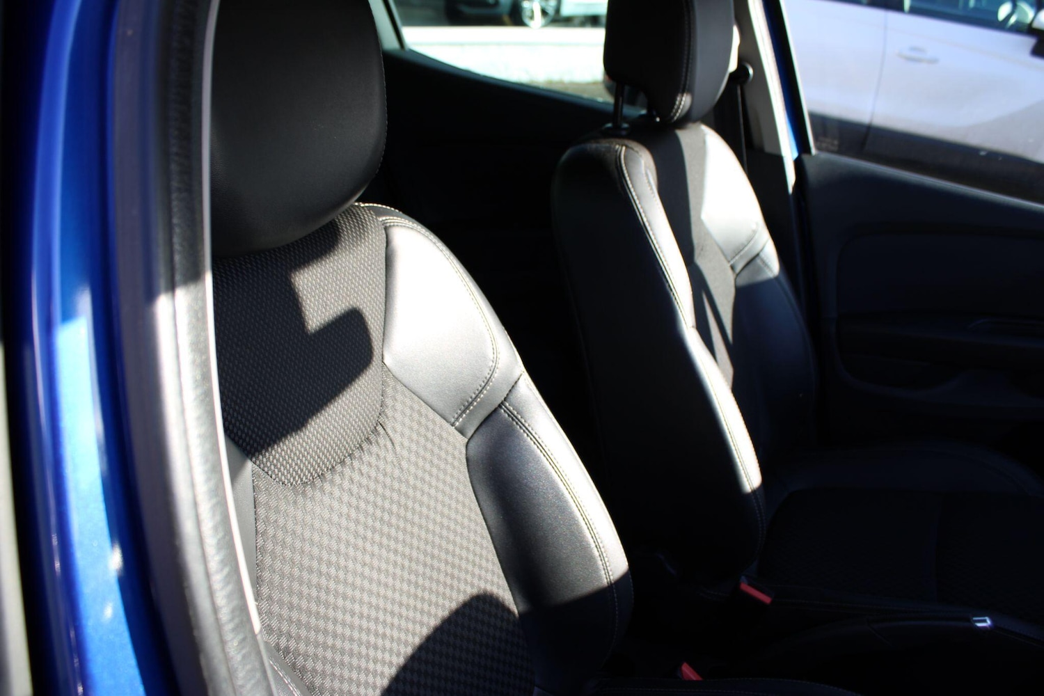 Used Renault Clio 2018 for sale - 76918576: Photo 44