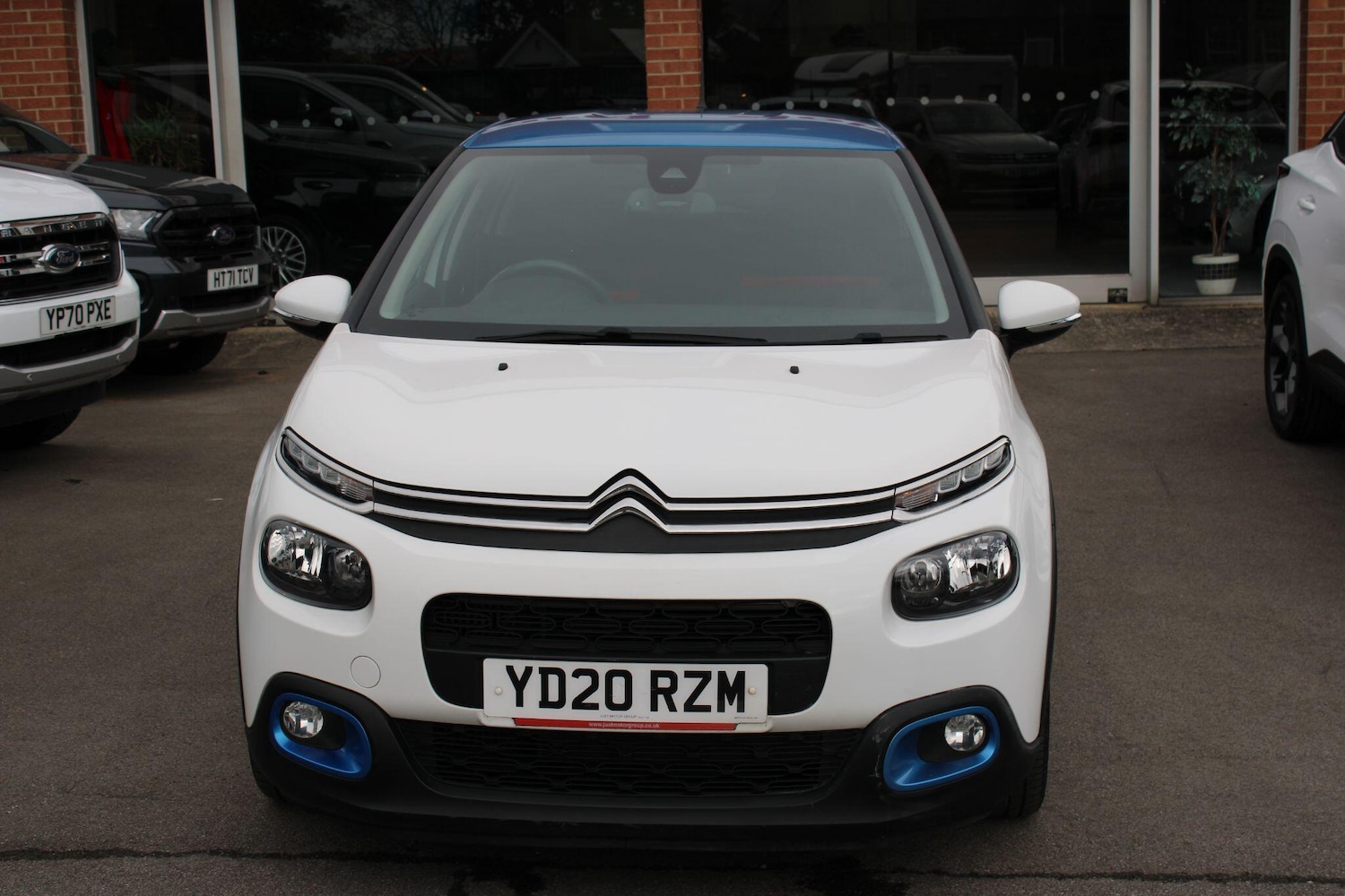 Used Citroen C3 2020 for sale - 76409569: Photo 2
