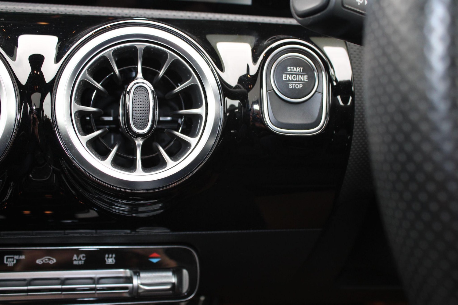 Used Mercedes-Benz A-Class for sale - 76997413: Photo 29