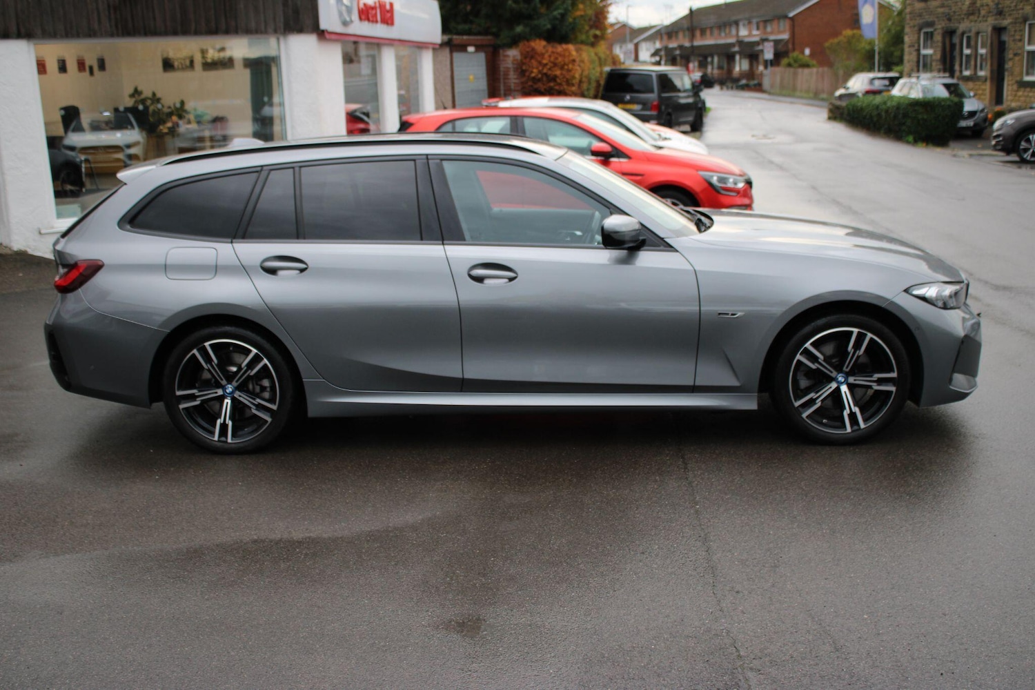 Used BMW 3 Series 2022 for sale - 76432360: Photo 15