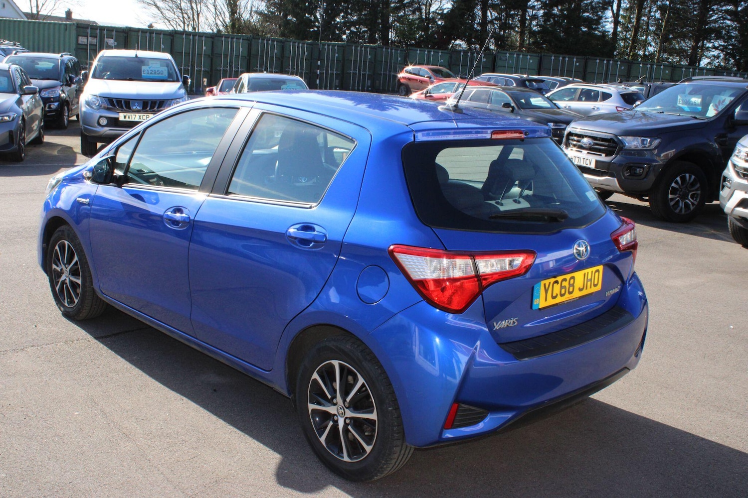 Used Toyota Yaris 2018 for sale - 77624973: Photo 17