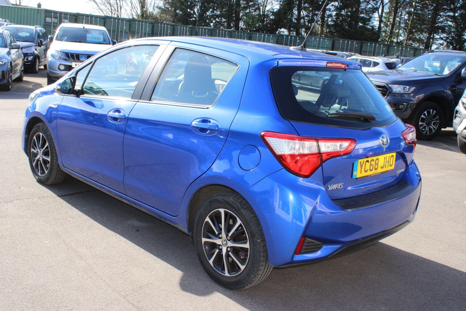 Used Toyota Yaris 2018 for sale - 77624973: Photo 18