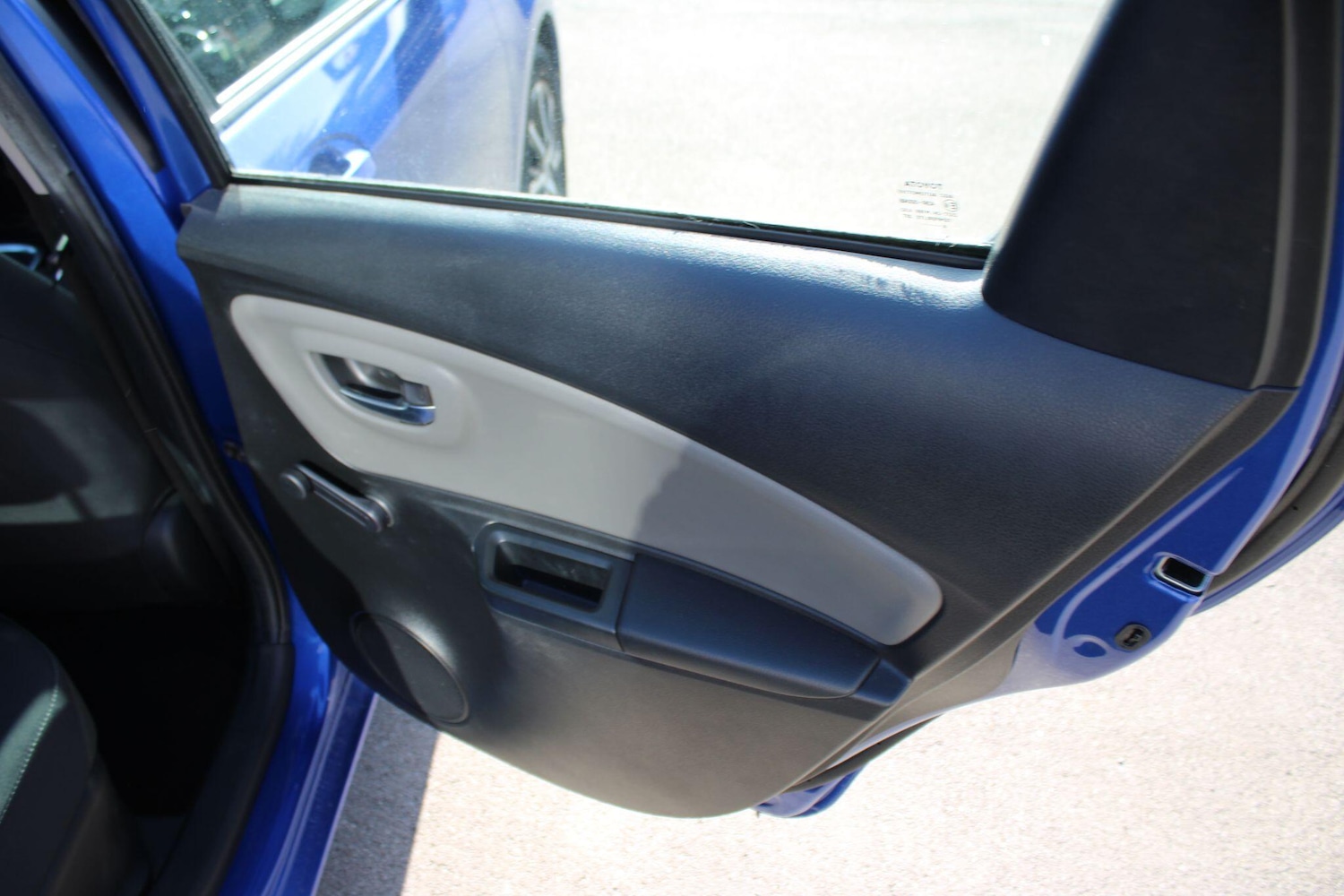 Used Toyota Yaris 2018 for sale - 77624973: Photo 39