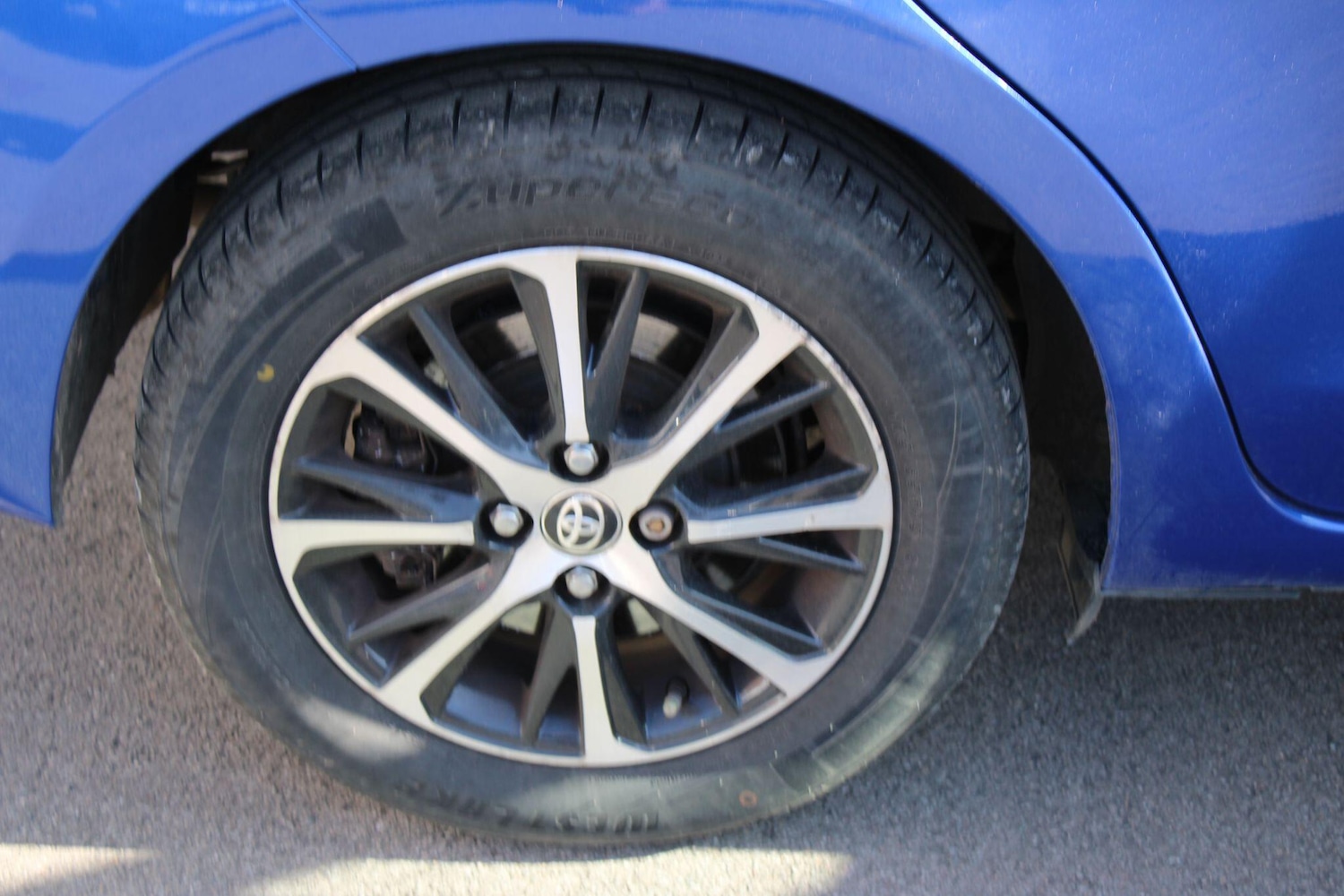 Used Toyota Yaris 2018 for sale - 77624973: Photo 44