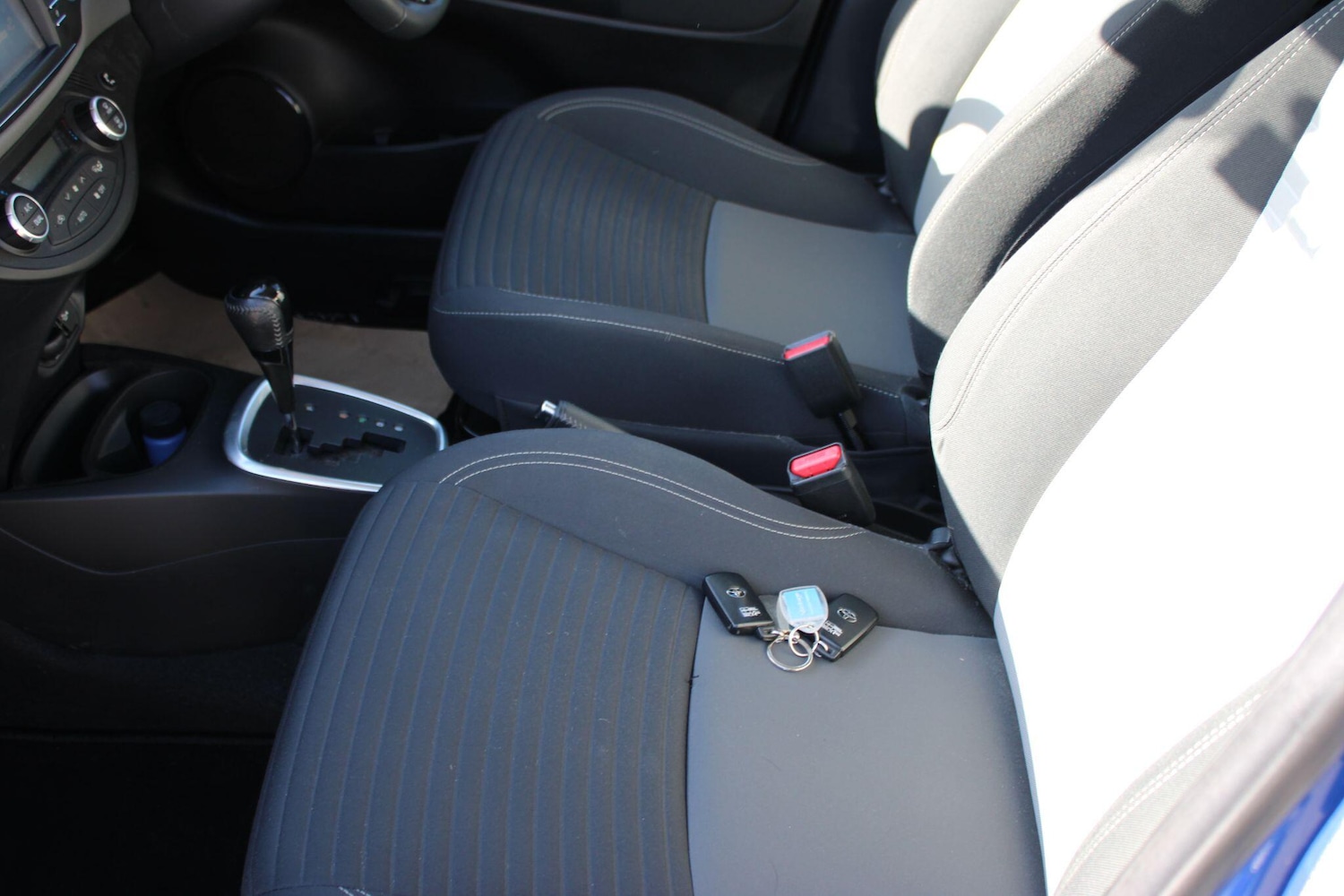 Used Toyota Yaris 2018 for sale - 77624973: Photo 55