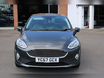 Used Ford Fiesta 2017 for sale - 79132205: Photo