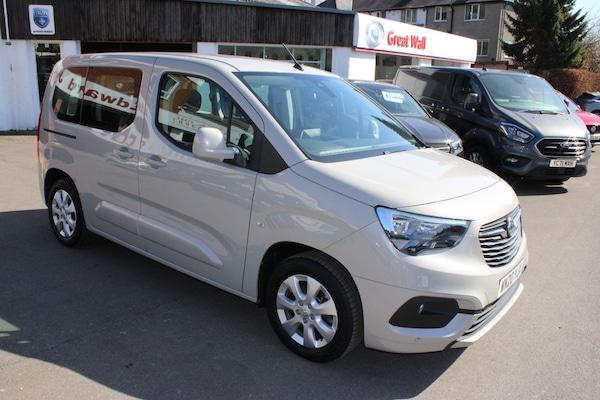 Used Vauxhall Combo Life 2020 for sale - 74270260: Photo 7