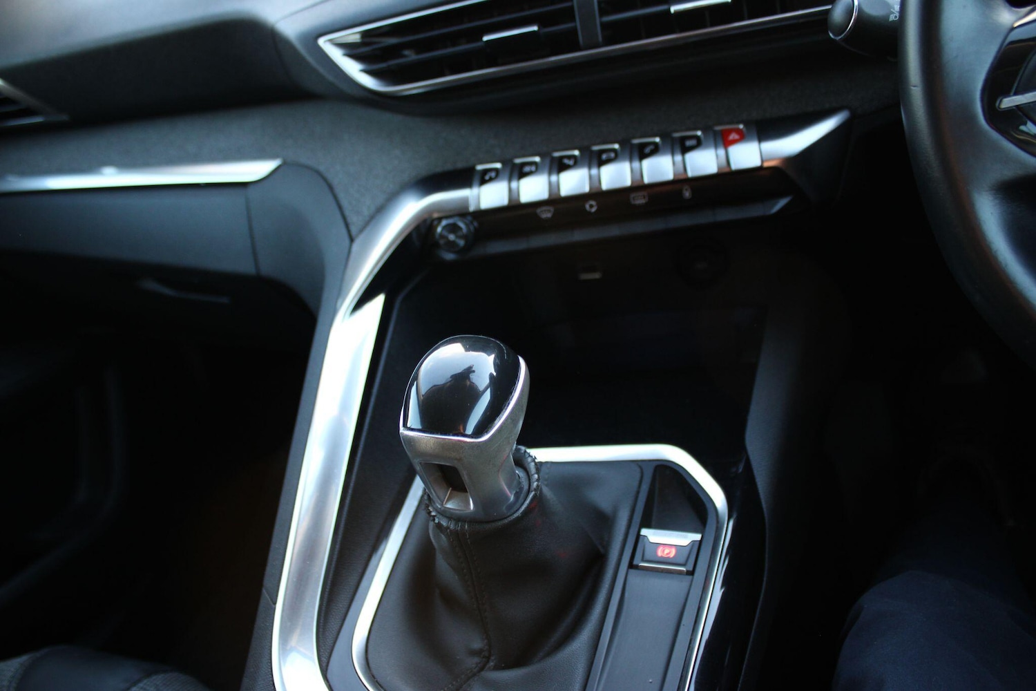 Used Peugeot 3008 2020 for sale - 76913575: Photo 33