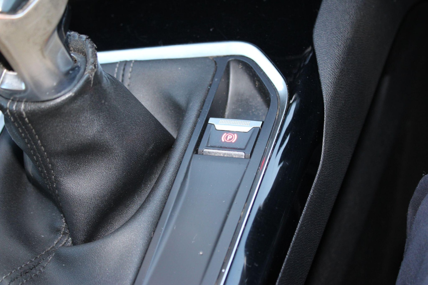 Used Peugeot 3008 2020 for sale - 76913575: Photo 71