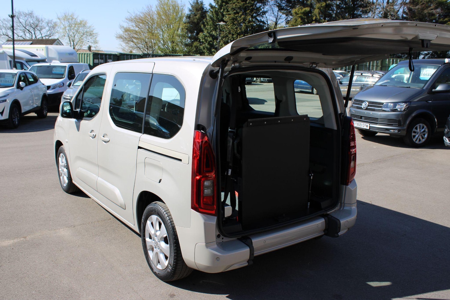 Used Vauxhall Combo Life 2020 for sale - 77468252: Photo 7