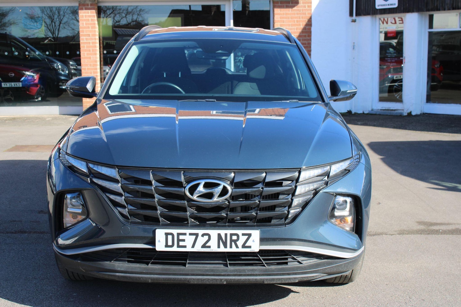 Used Hyundai TUCSON for sale - 77925886: Photo 2