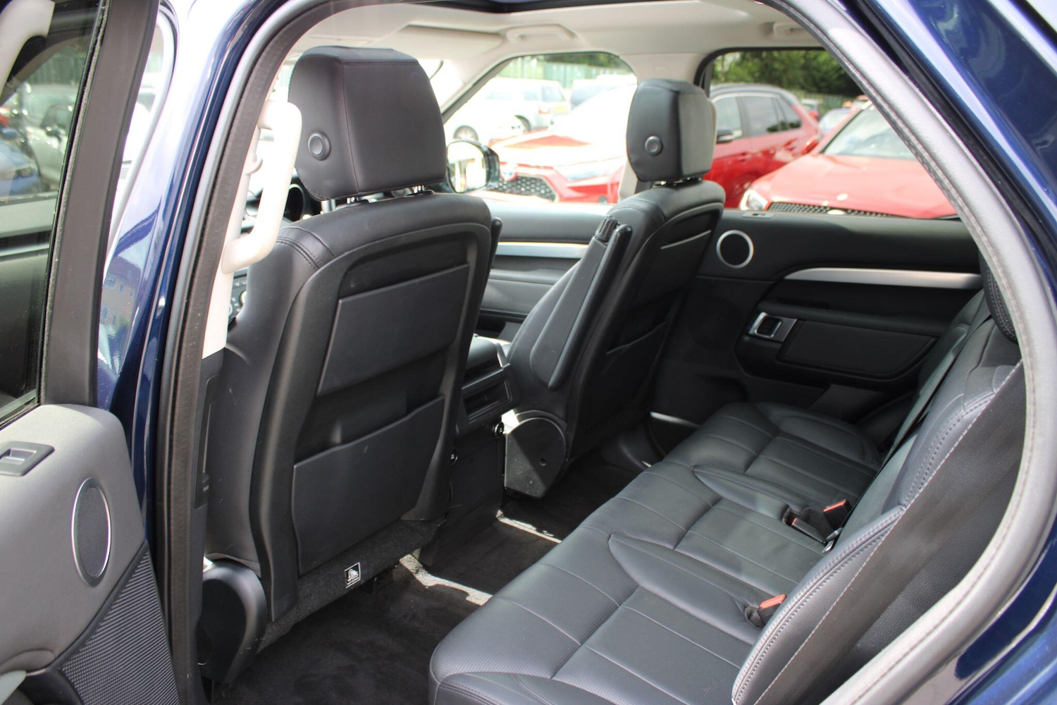 Used Land Rover Discovery 2019 for sale - 77634020: Photo 30