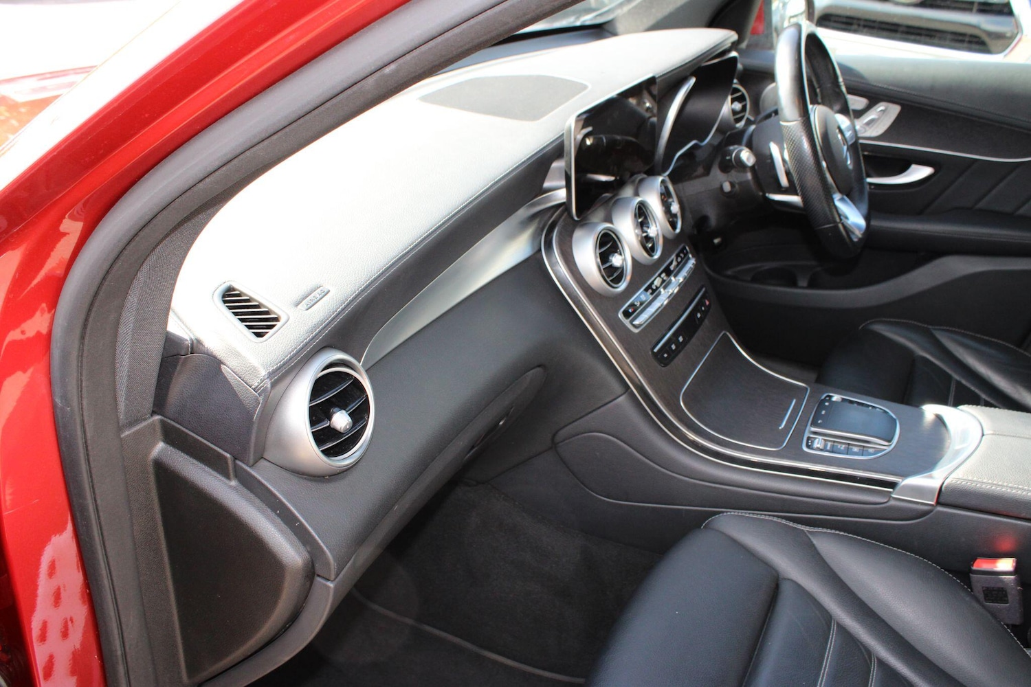 Used Mercedes-Benz GLC 2021 for sale - 75152991: Photo 29