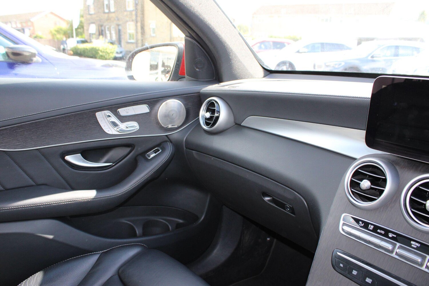 Used Mercedes-Benz GLC 2021 for sale - 75152991: Photo 30