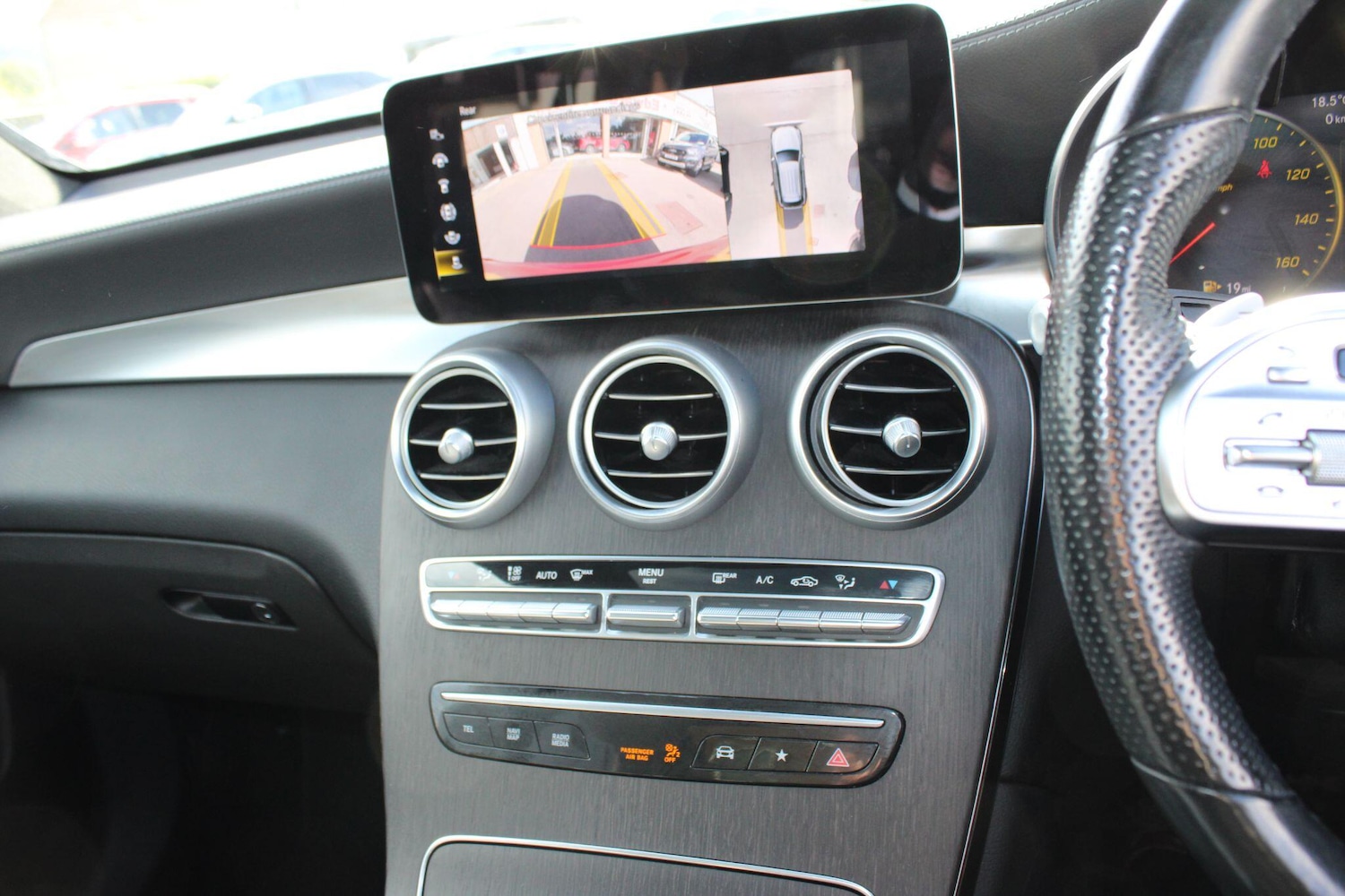 Used Mercedes-Benz GLC 2021 for sale - 75152991: Photo 54