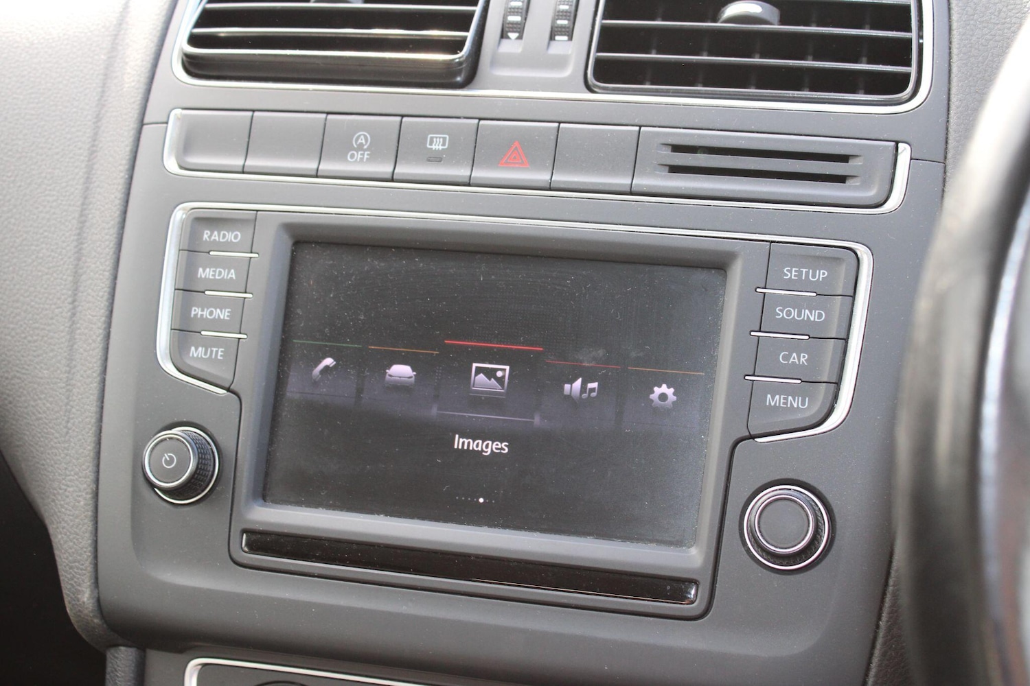 Used Volkswagen Polo 2016 for sale - 78184200: Photo 31