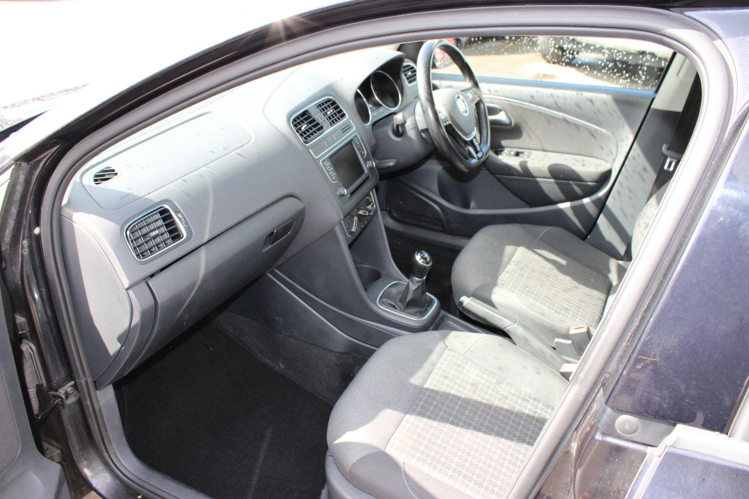 Used Volkswagen Polo 2016 for sale - 78184200: Photo 37