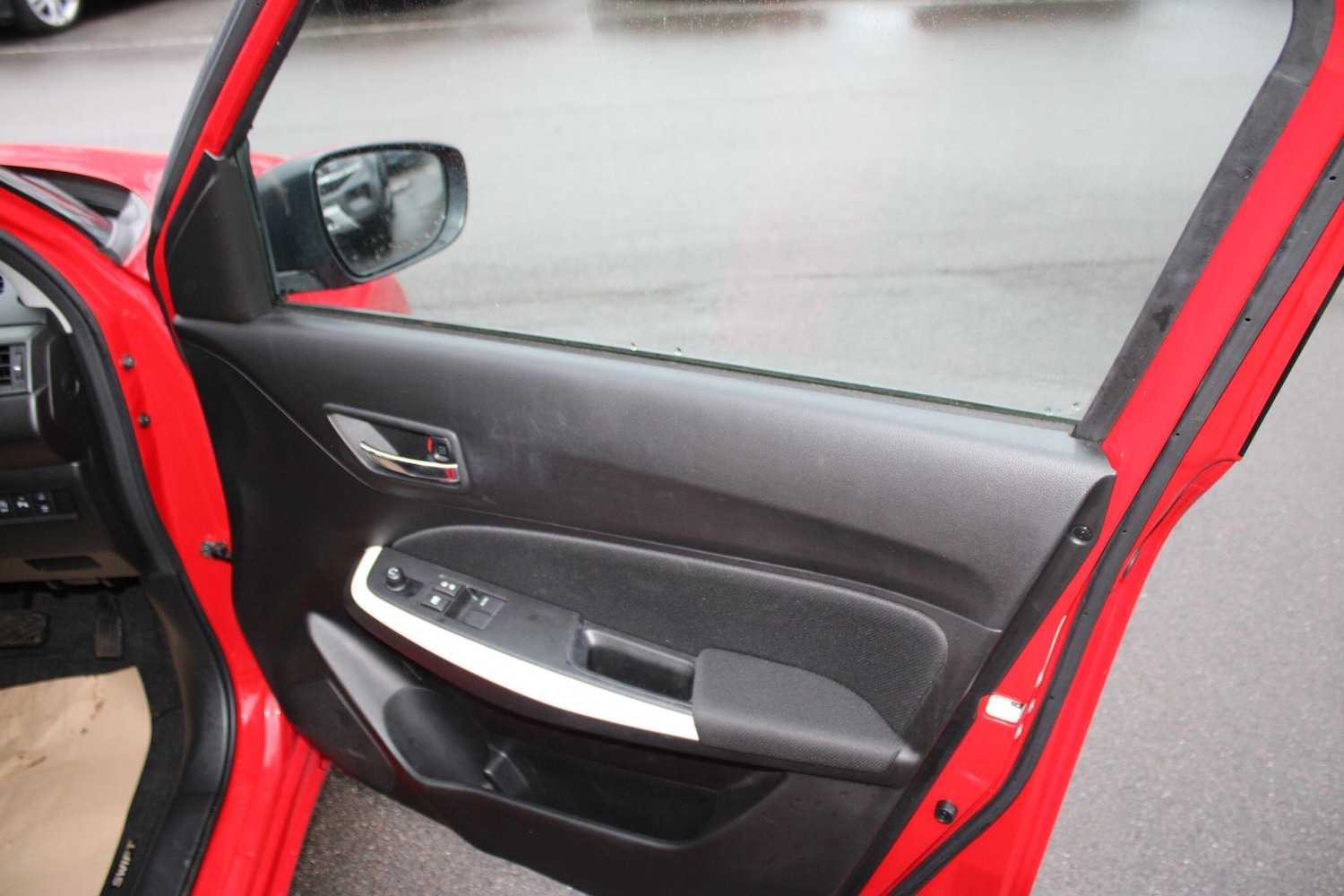 Used Suzuki Swift 2022 for sale - 77278782: Photo 36