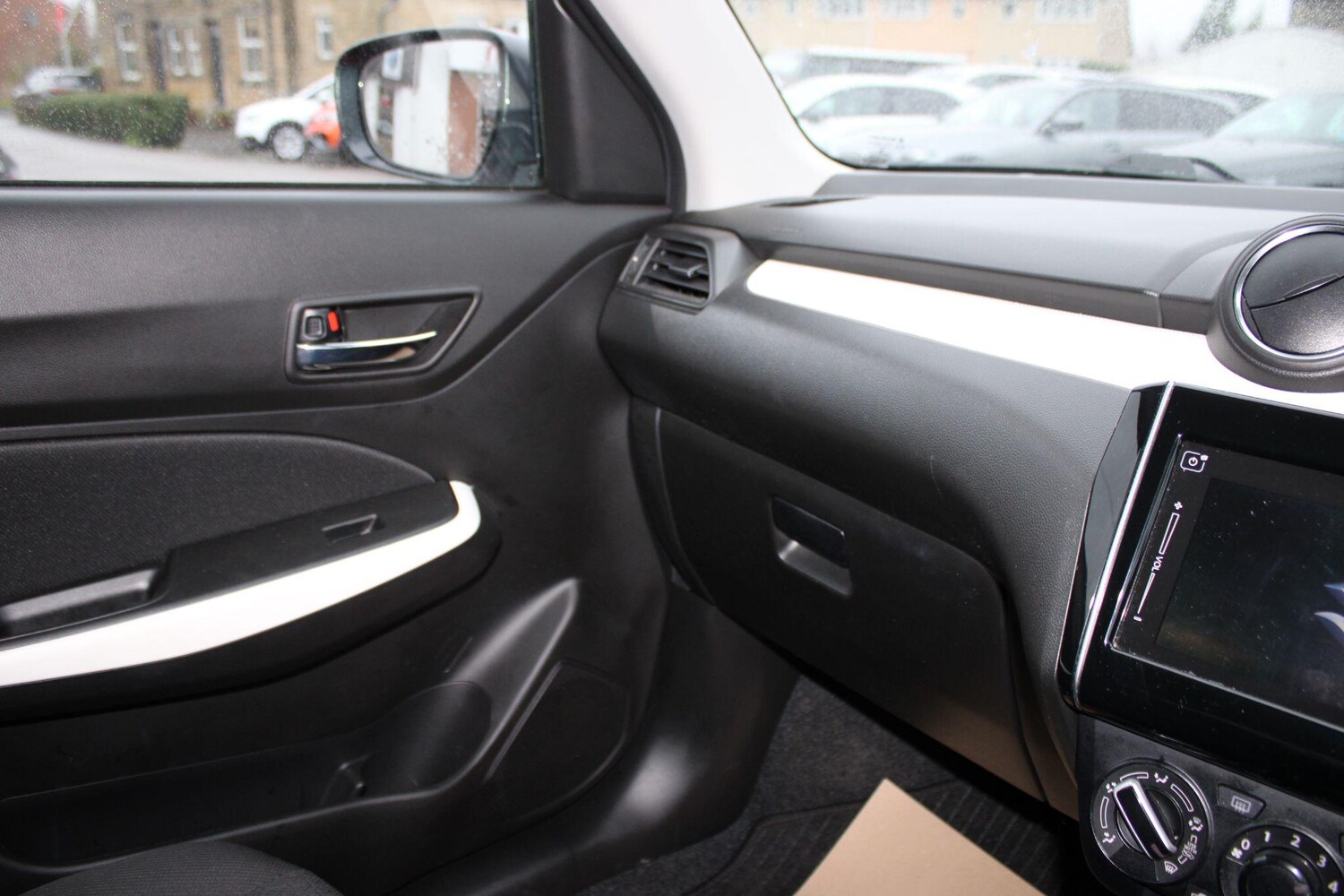 Used Suzuki Swift 2022 for sale - 77278782: Photo 37