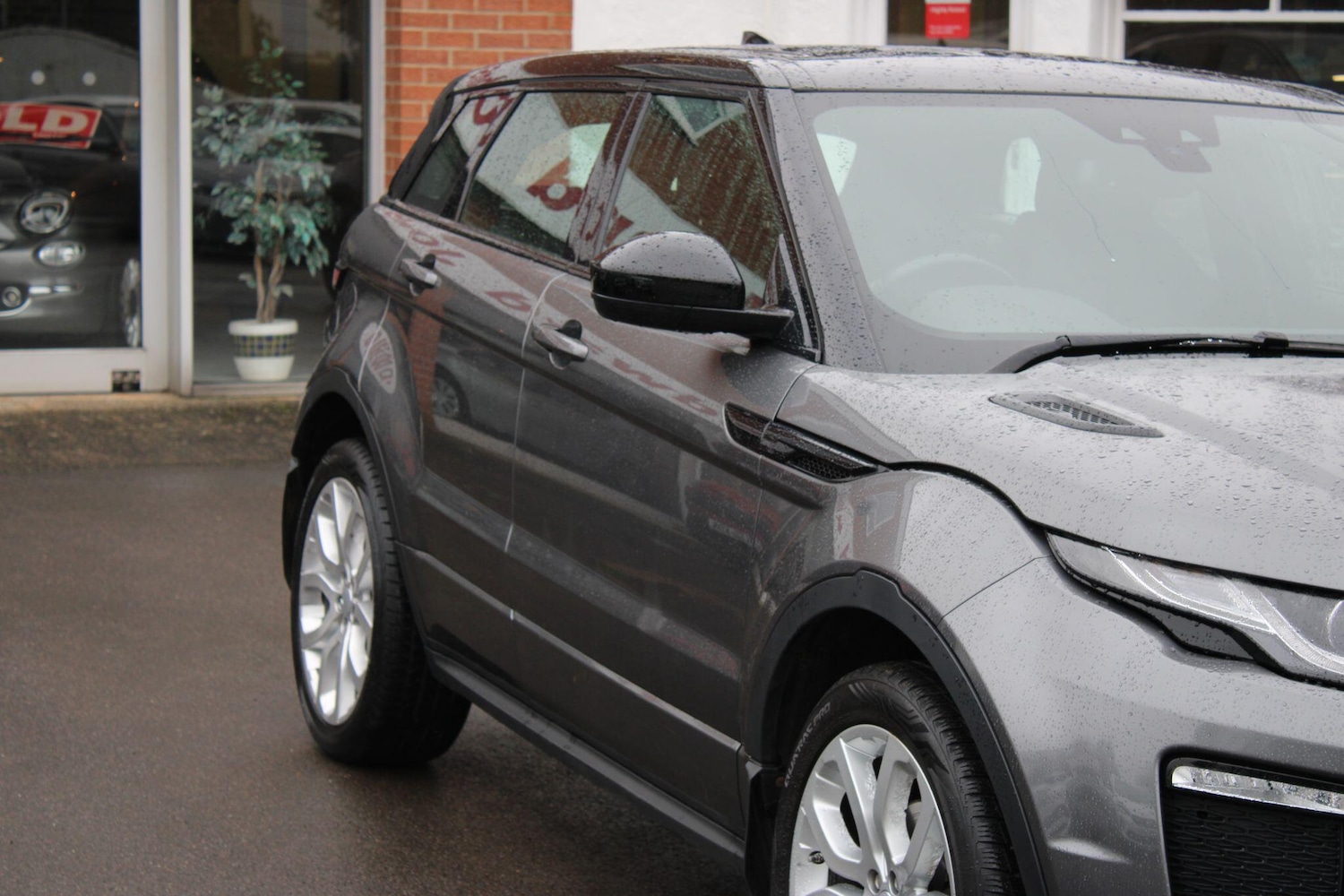 Used Land Rover Range Rover Evoque 2017 for sale - 77330660: Photo 10