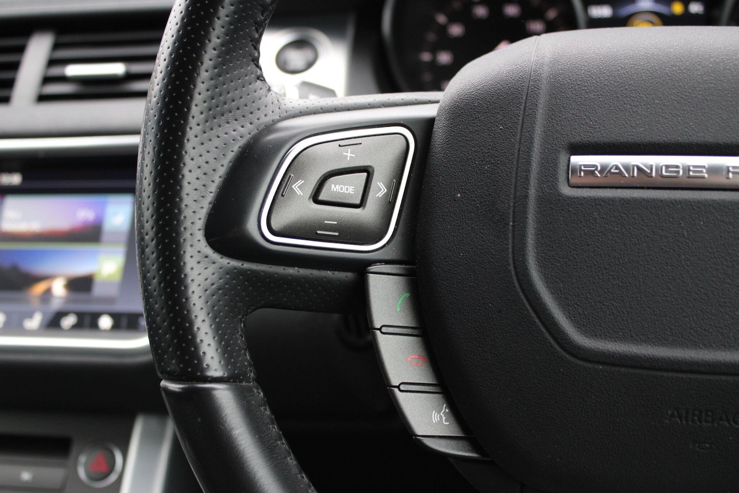 Used Land Rover Range Rover Evoque 2017 for sale - 77330660: Photo 42
