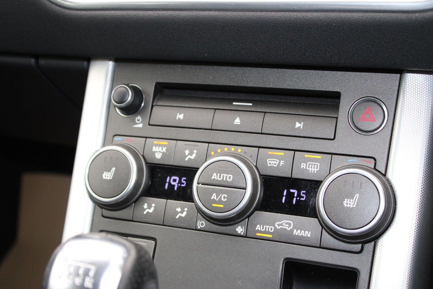 Used Land Rover Range Rover Evoque 2017 for sale - 77330660: Photo 43