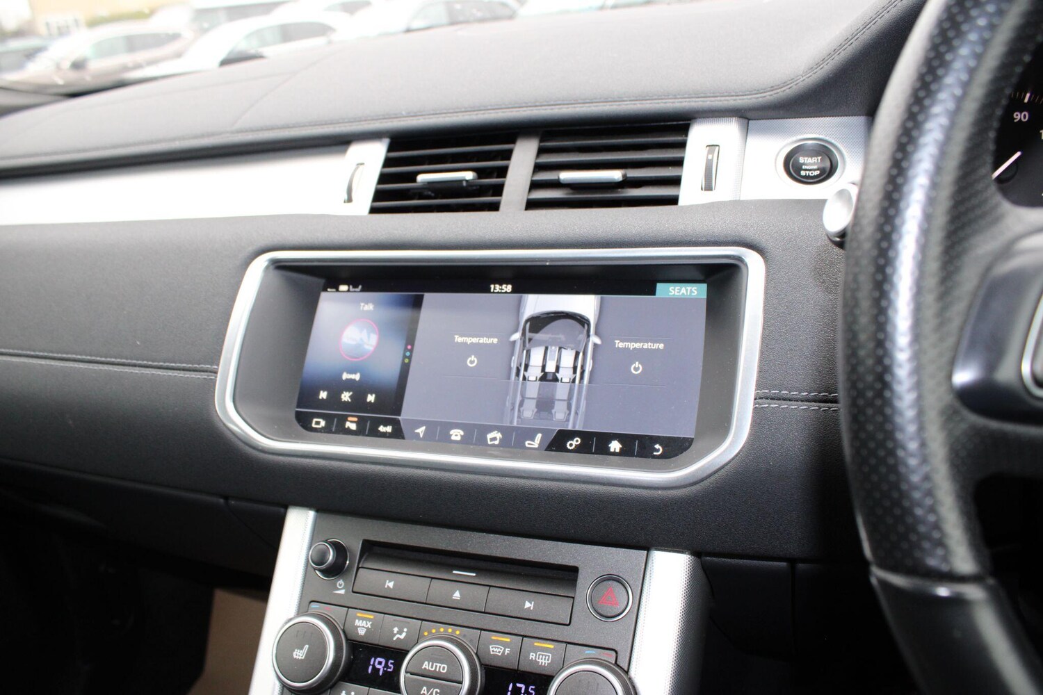 Used Land Rover Range Rover Evoque 2017 for sale - 77330660: Photo 44