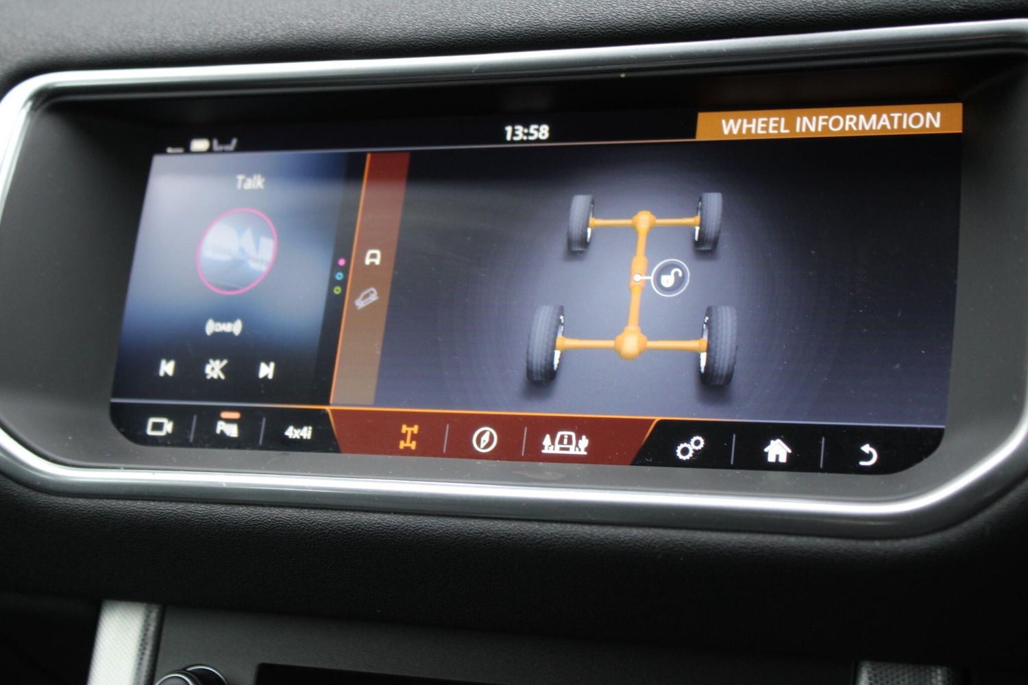 Used Land Rover Range Rover Evoque 2017 for sale - 77330660: Photo 55