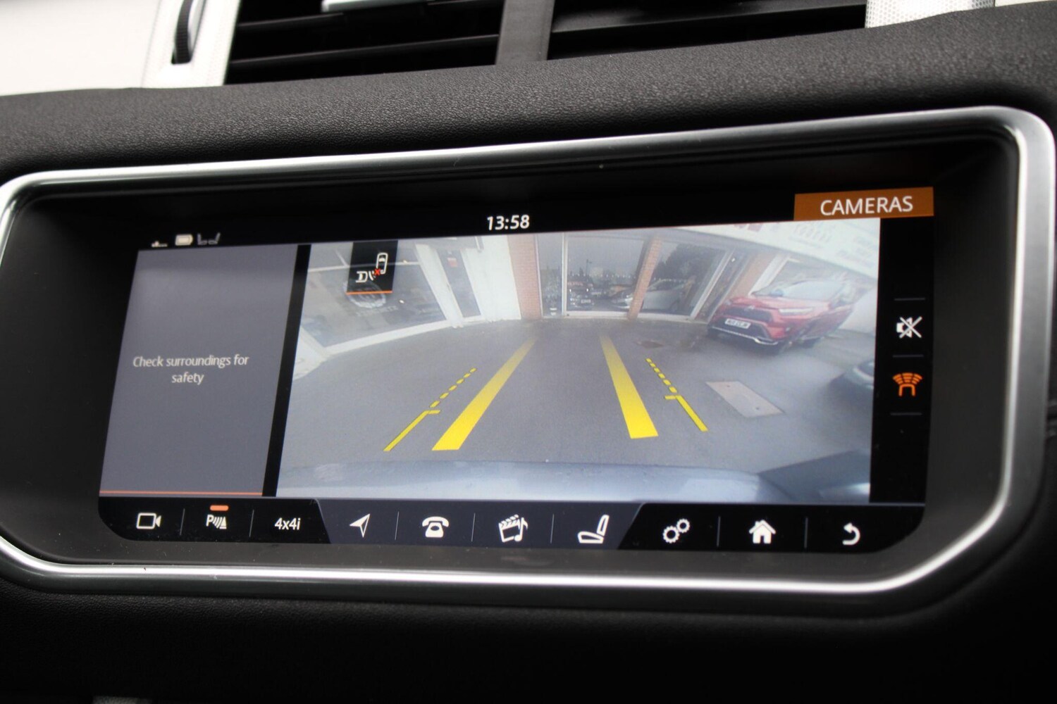 Used Land Rover Range Rover Evoque 2017 for sale - 77330660: Photo 56