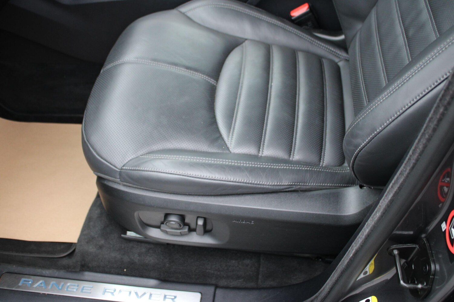 Used Land Rover Range Rover Evoque 2017 for sale - 77330660: Photo 64