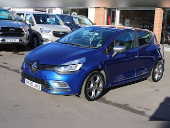 Used Renault Clio 2018 for sale - 76360216: Photo