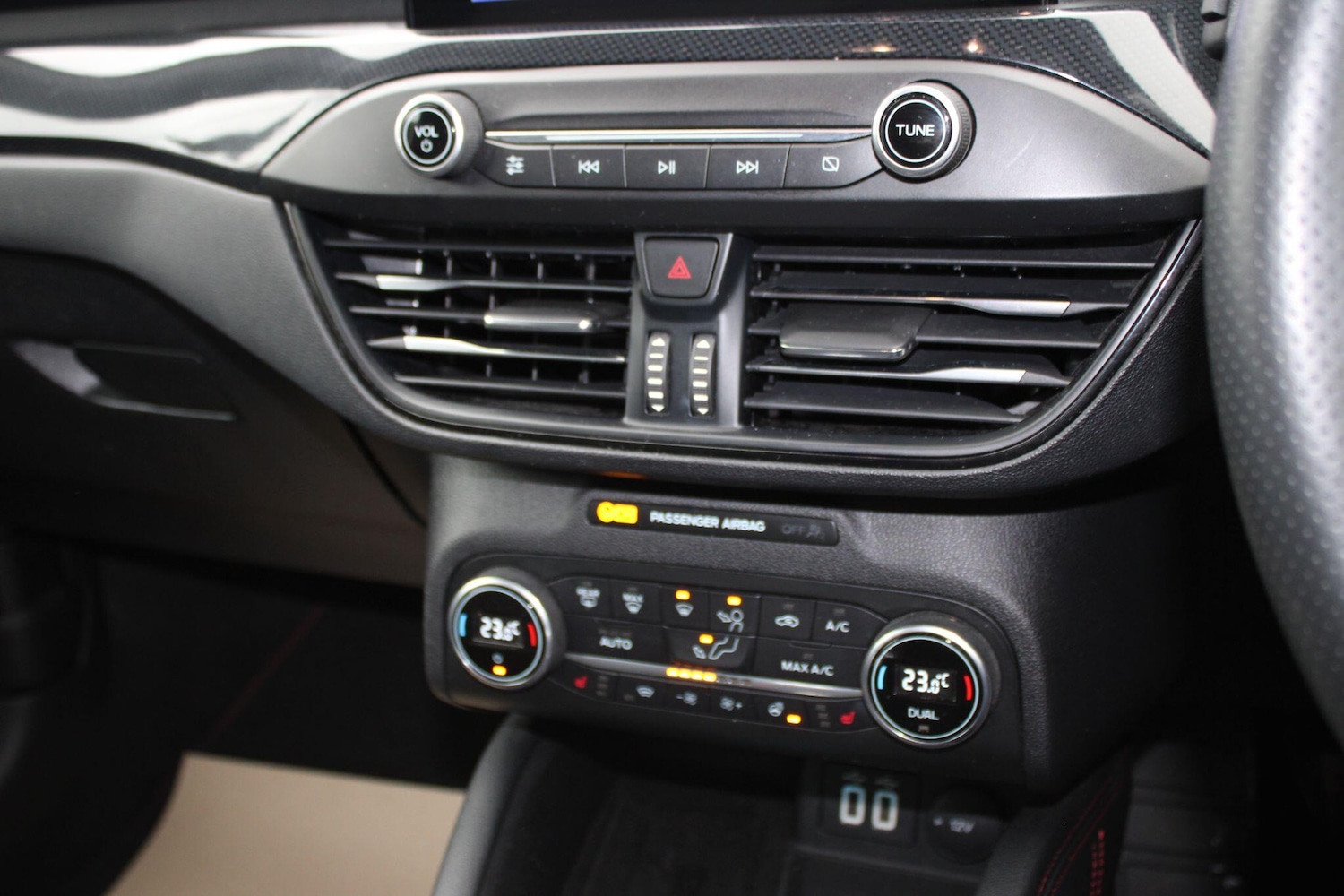 Used Ford Focus 2021 for sale - 76550276: Photo 24