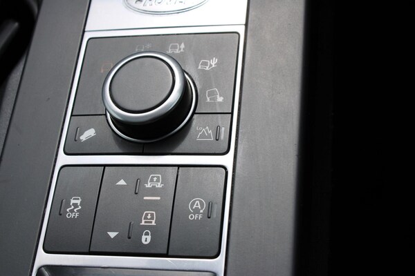 Used Land Rover Discovery 2019 for sale - 74498335: Photo 36