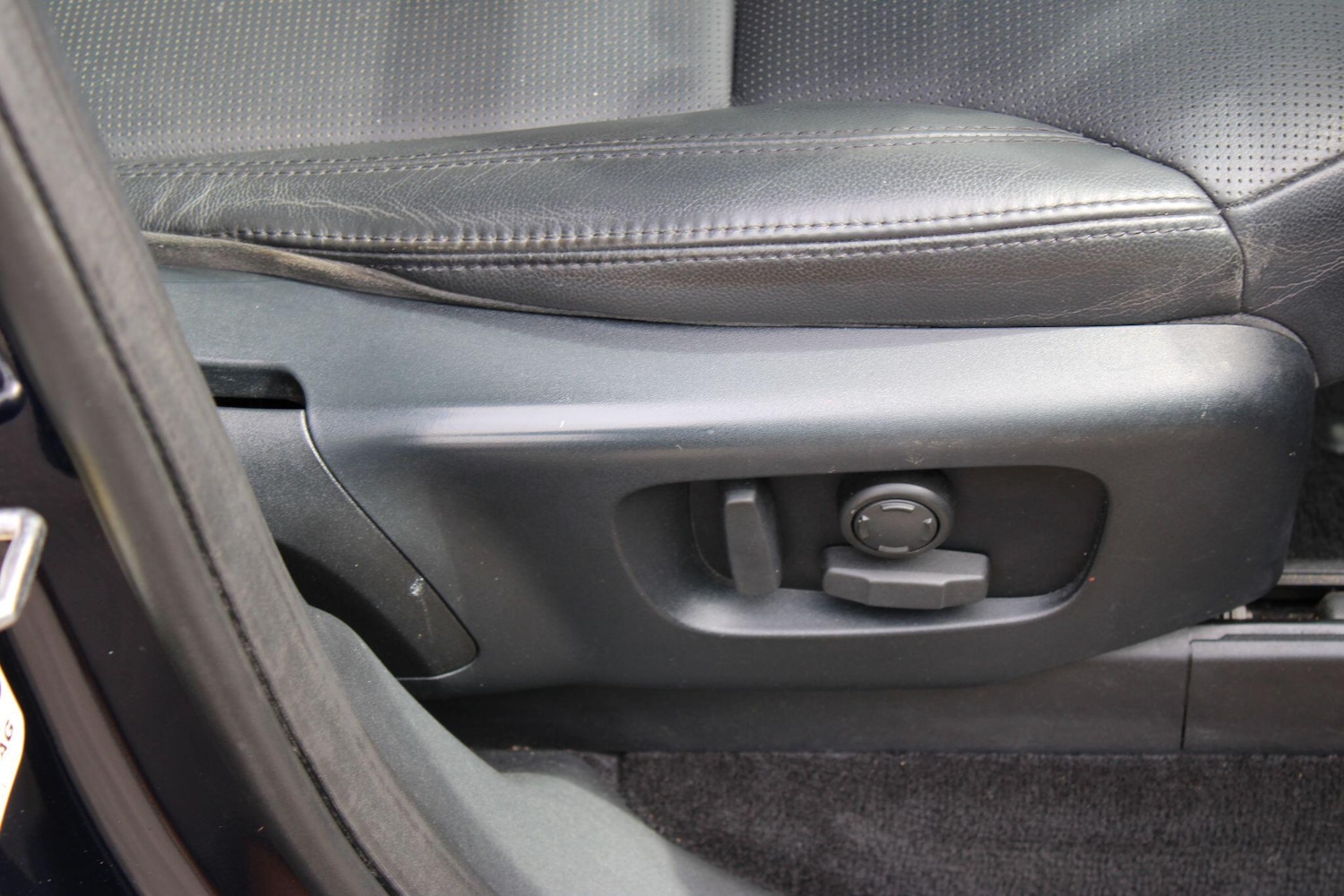 Used Land Rover Discovery 2019 for sale - 77291891: Photo 44