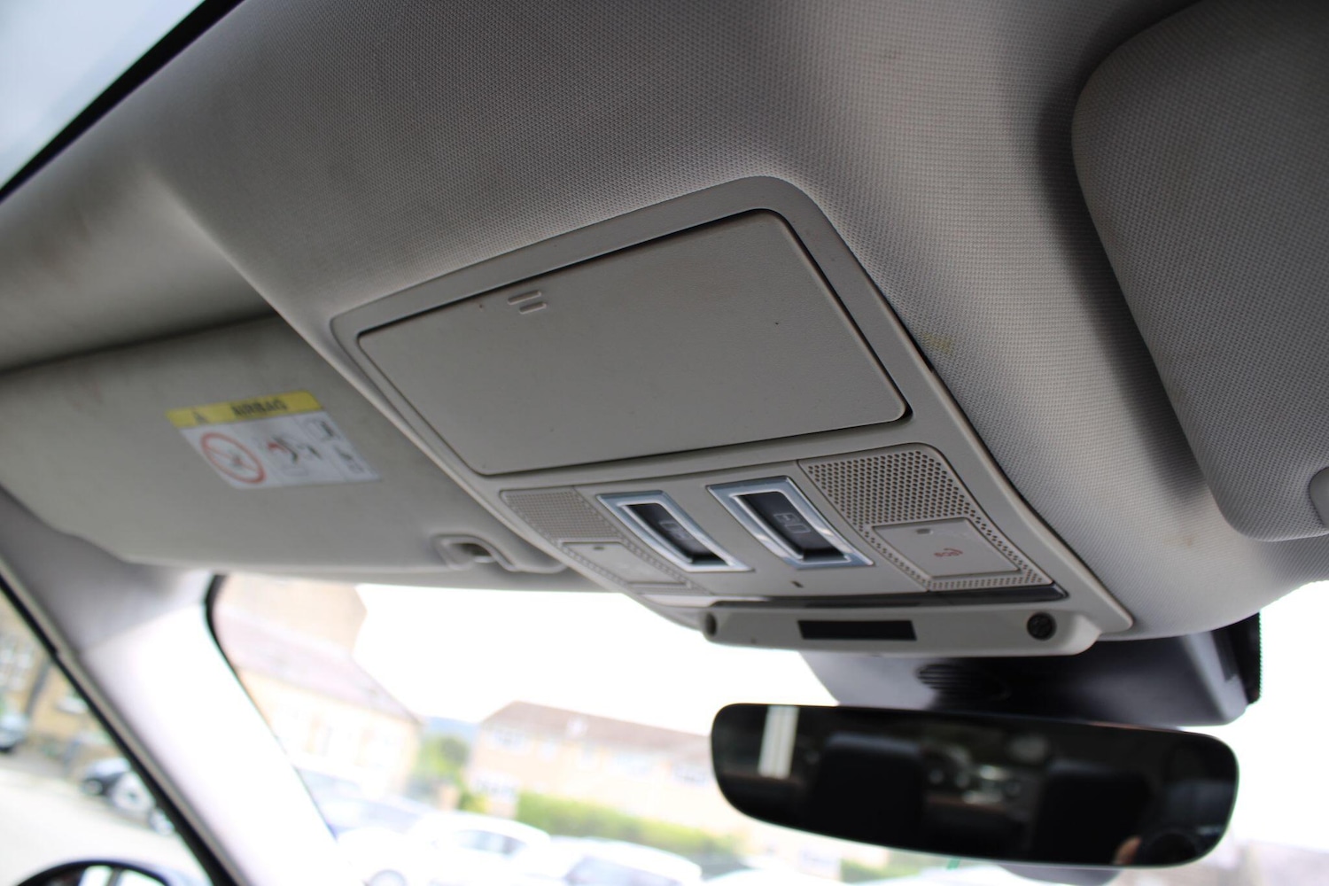 Used Land Rover Discovery 2019 for sale - 77291891: Photo 70