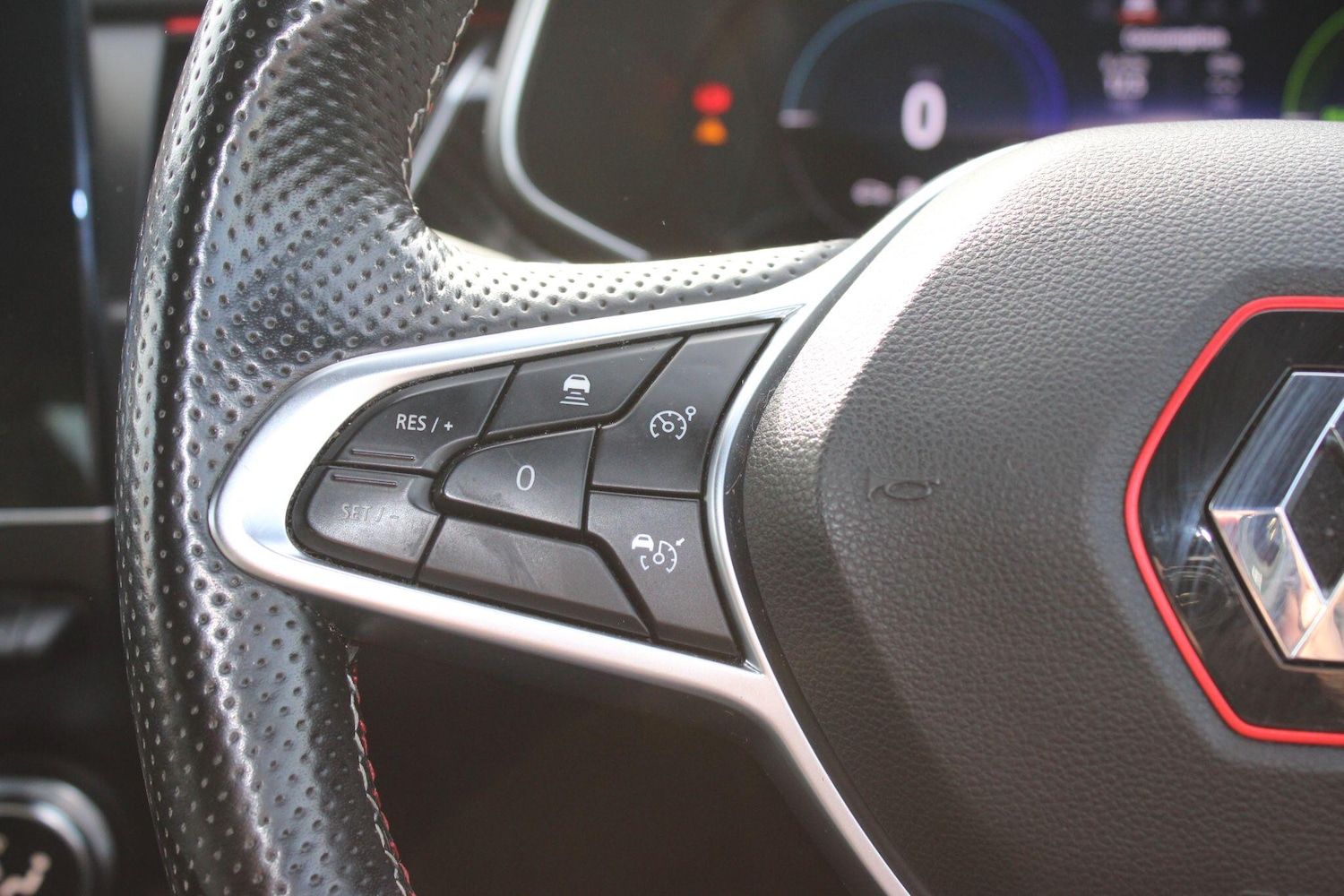 Used Renault Arkana 2022 for sale - 76992719: Photo 38