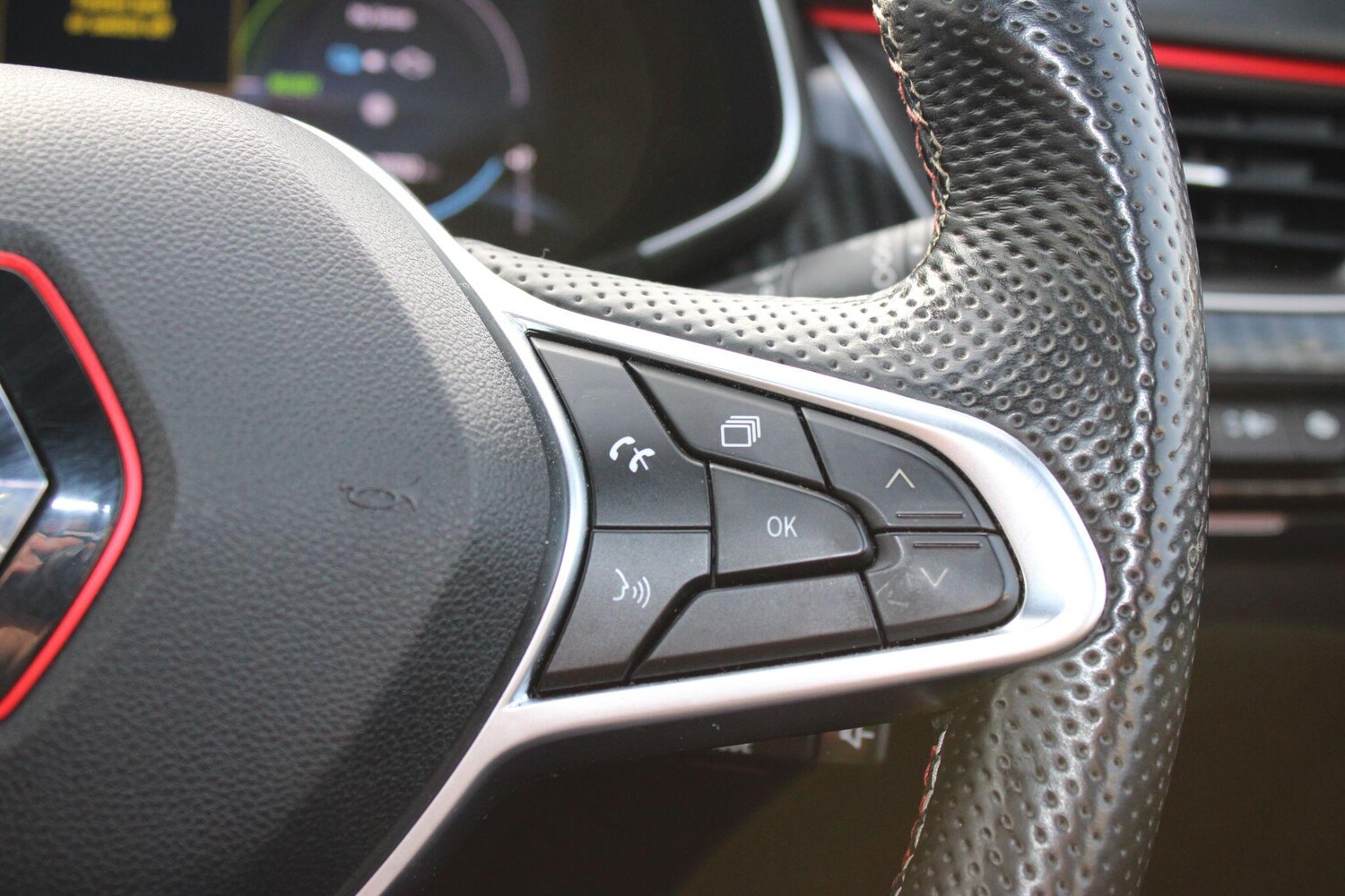 Used Renault Arkana 2022 for sale - 76992719: Photo 39