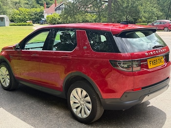 Used Land Rover Discovery Sport 2019 for sale - 79251351: Photo