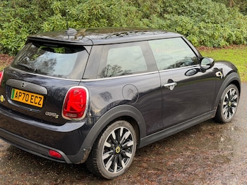 Used MINI Hatch 2020 for sale - 78765296: Photo