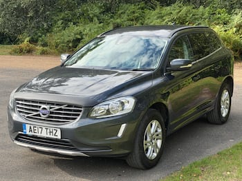 Used Volvo XC60 2017 for sale - 79684848: Photo