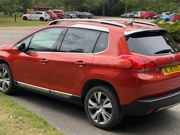 Used Peugeot 2008 2015 for sale - 79684861: Photo