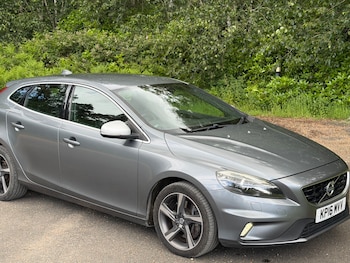 Used Volvo V40 2016 for sale - 78971247: Photo