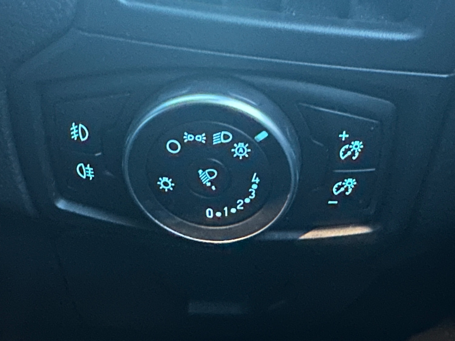 Used Ford Focus 2015 for sale - 76564886: Photo 19