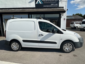 Used Citroen Berlingo 2015 for sale - 75535392: Photo